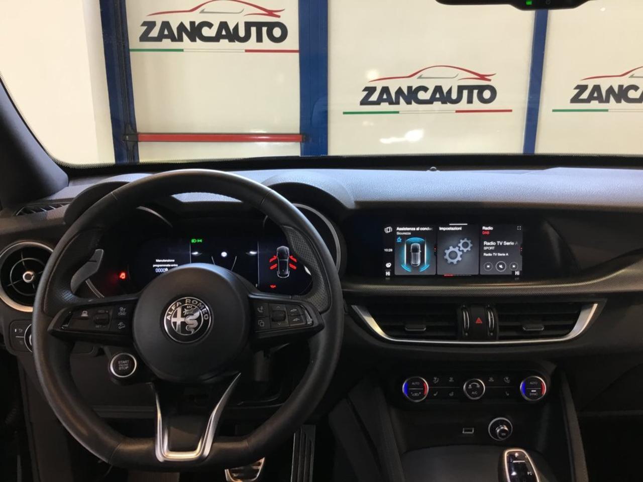 Alfa Romeo Alfa Romeo Stelvio usata 2