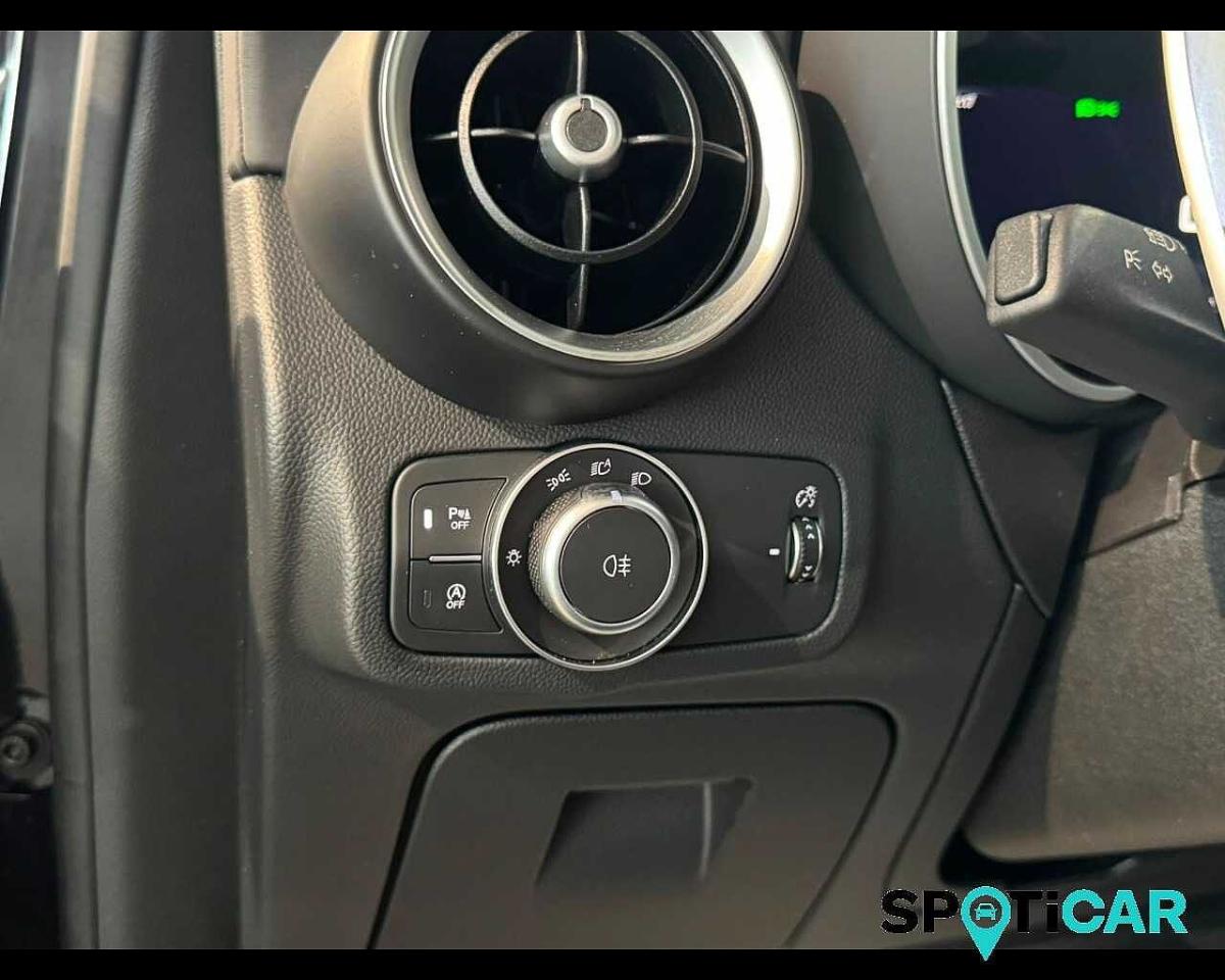 Alfa Romeo Alfa Romeo Stelvio usata 8