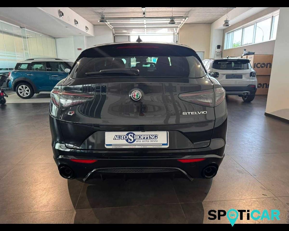 Alfa Romeo Alfa Romeo Stelvio usata 21