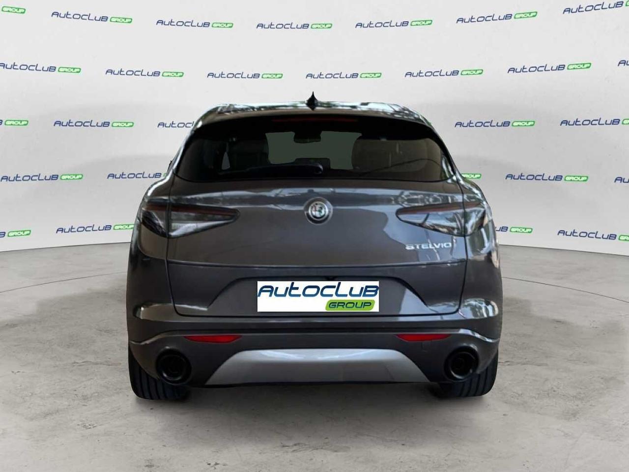 Alfa Romeo Alfa Romeo Stelvio usata 17