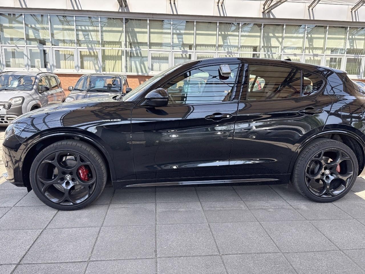 Alfa Romeo Alfa Romeo Stelvio usata 15