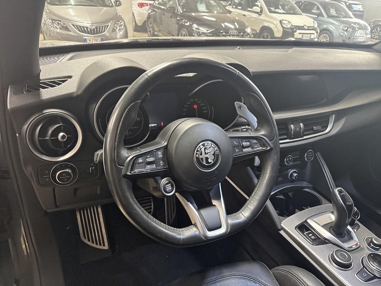 Alfa Romeo Alfa Romeo Stelvio usata 7