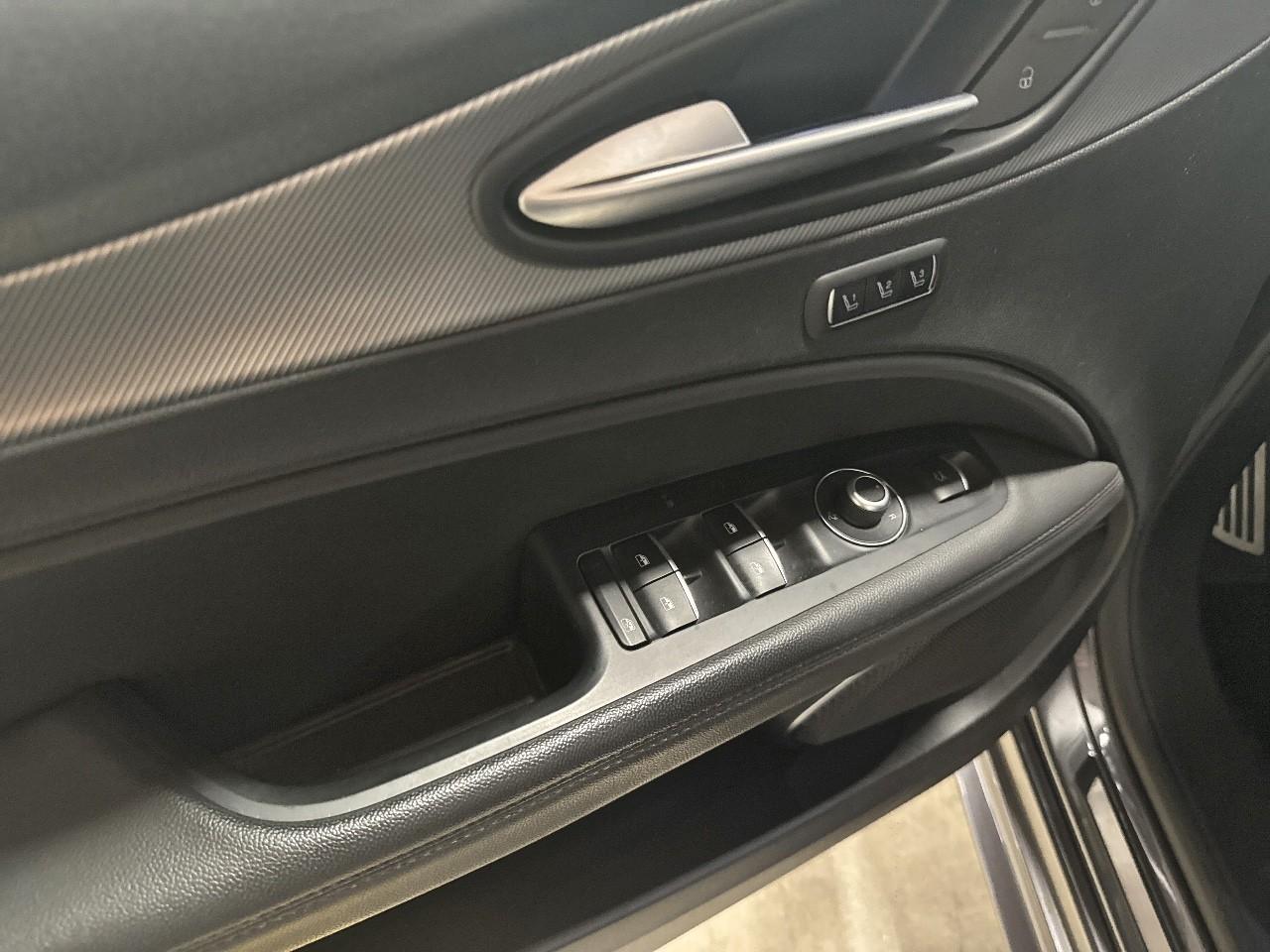 Alfa Romeo Alfa Romeo Stelvio usata 10