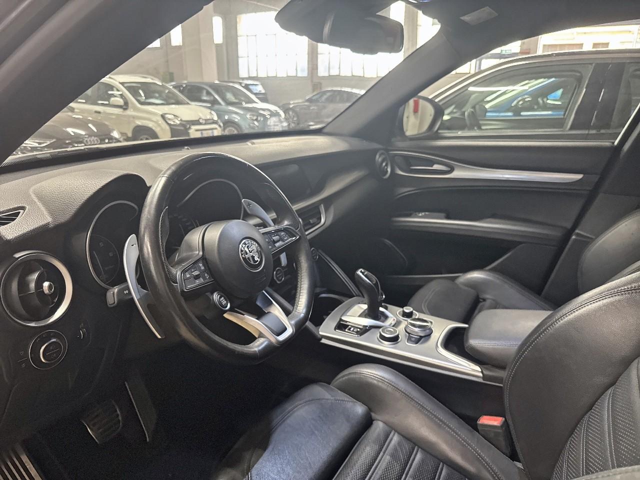 Alfa Romeo Alfa Romeo Stelvio usata 19