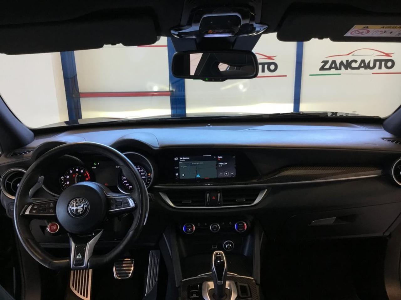 Alfa Romeo Alfa Romeo Stelvio usata 2