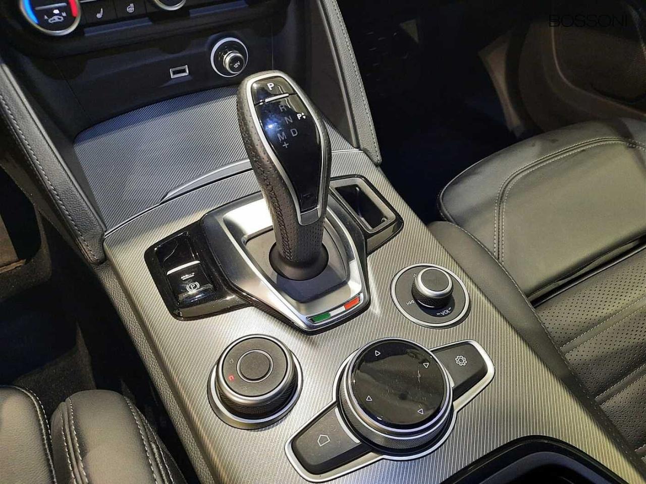 Alfa Romeo Alfa Romeo Stelvio usata 3