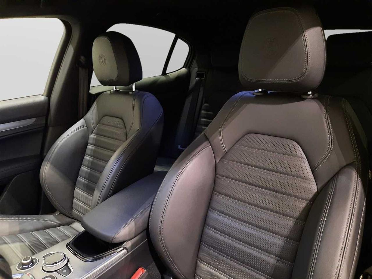 Alfa Romeo Alfa Romeo Stelvio usata 12