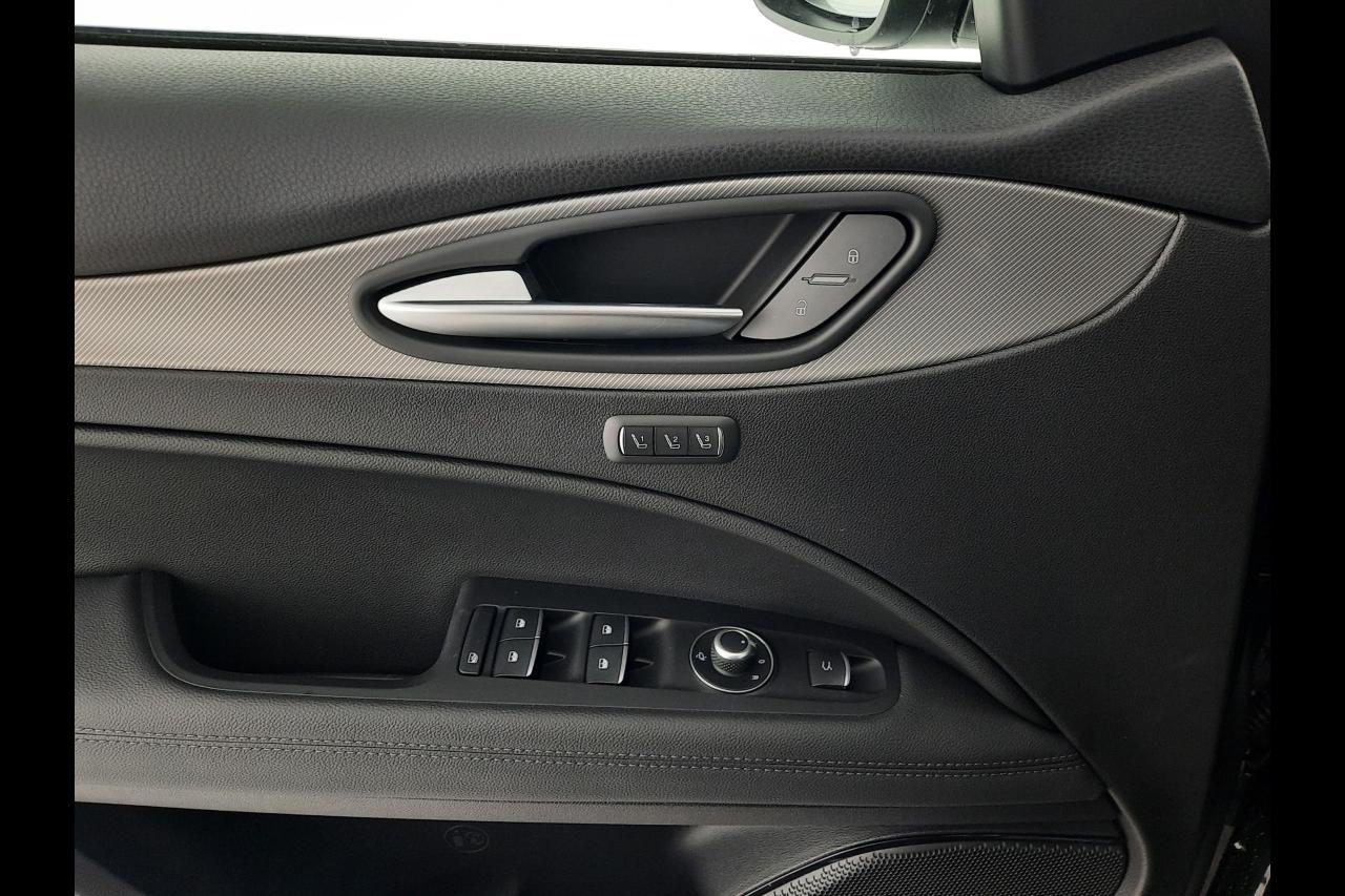 Alfa Romeo Alfa Romeo Stelvio usata 13