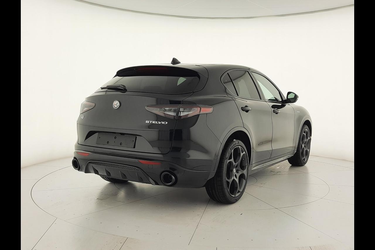 Alfa Romeo Alfa Romeo Stelvio usata 24