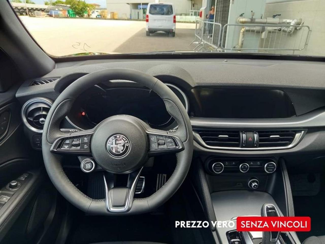 Alfa Romeo Alfa Romeo Stelvio usata 22