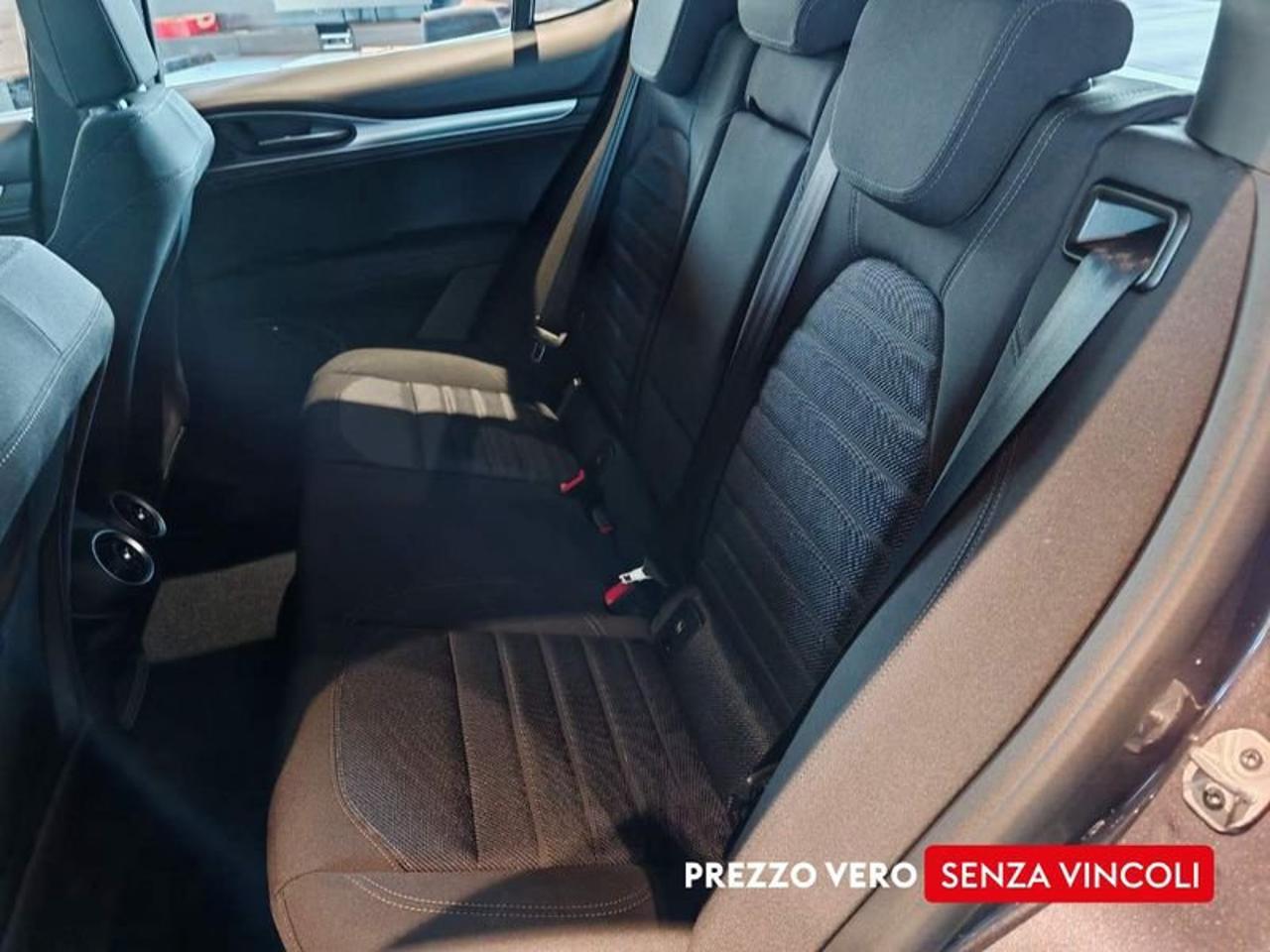 Alfa Romeo Alfa Romeo Stelvio usata 3