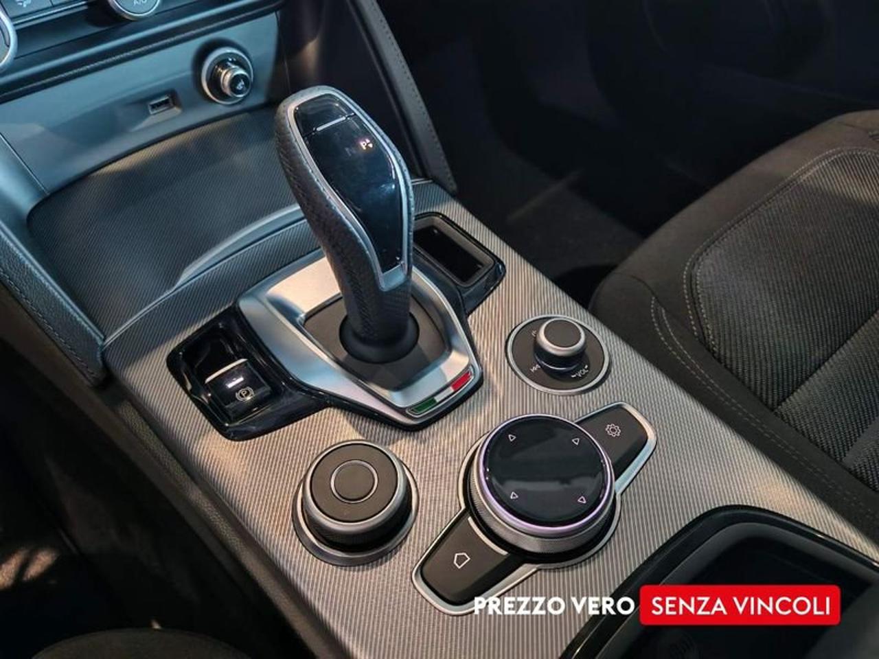 Alfa Romeo Alfa Romeo Stelvio usata 21