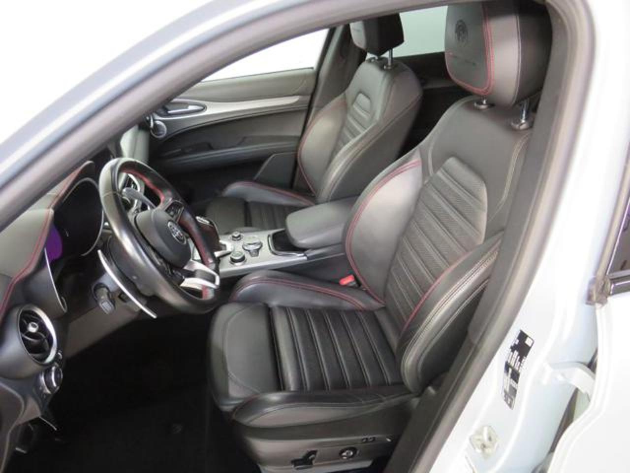Alfa Romeo Alfa Romeo Stelvio usata, con GPS