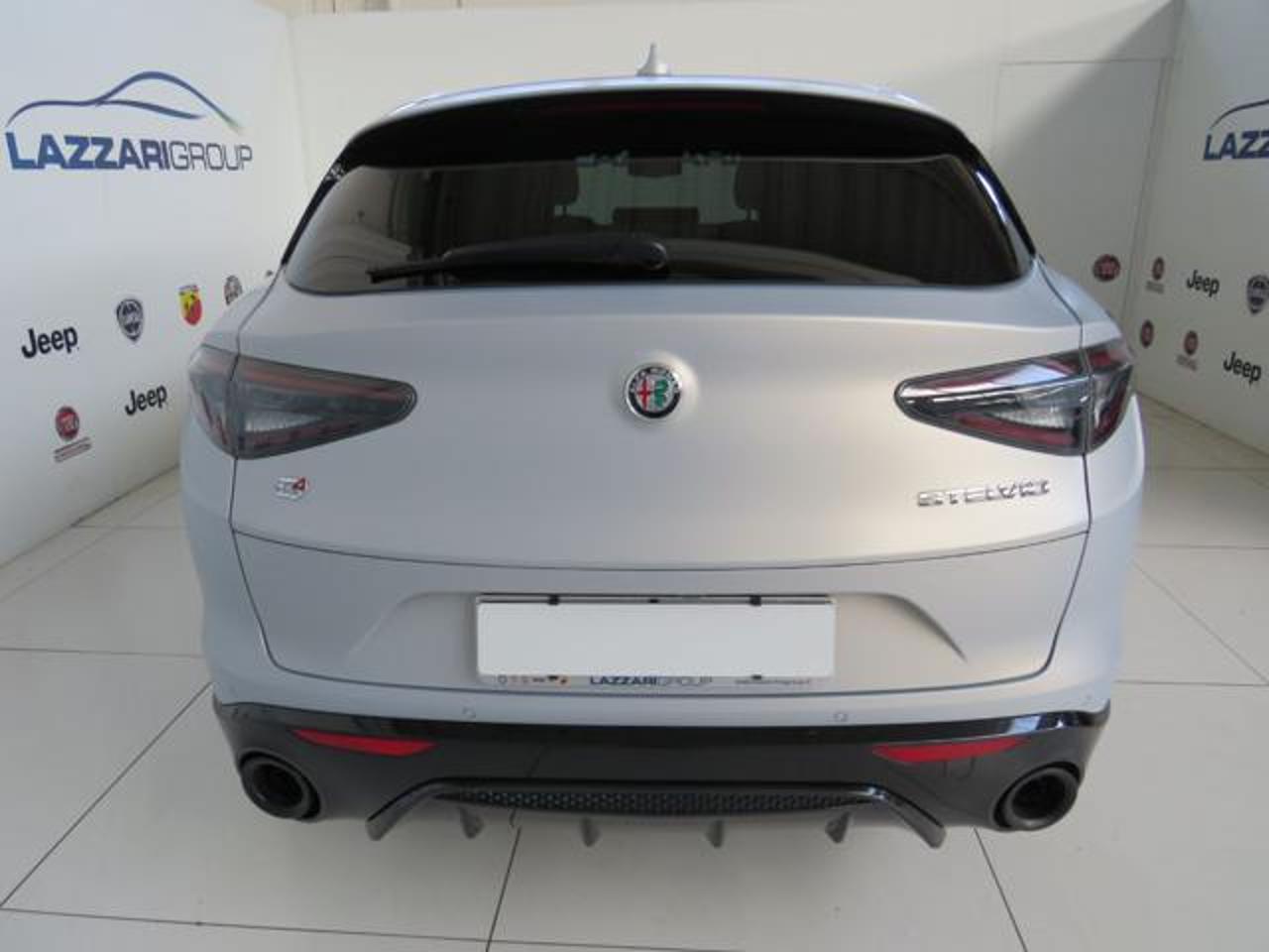 Alfa Romeo Alfa Romeo Stelvio usata 13
