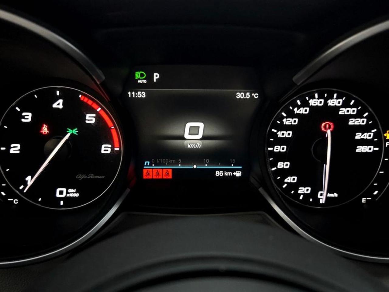 Alfa Romeo Alfa Romeo Stelvio usata 21