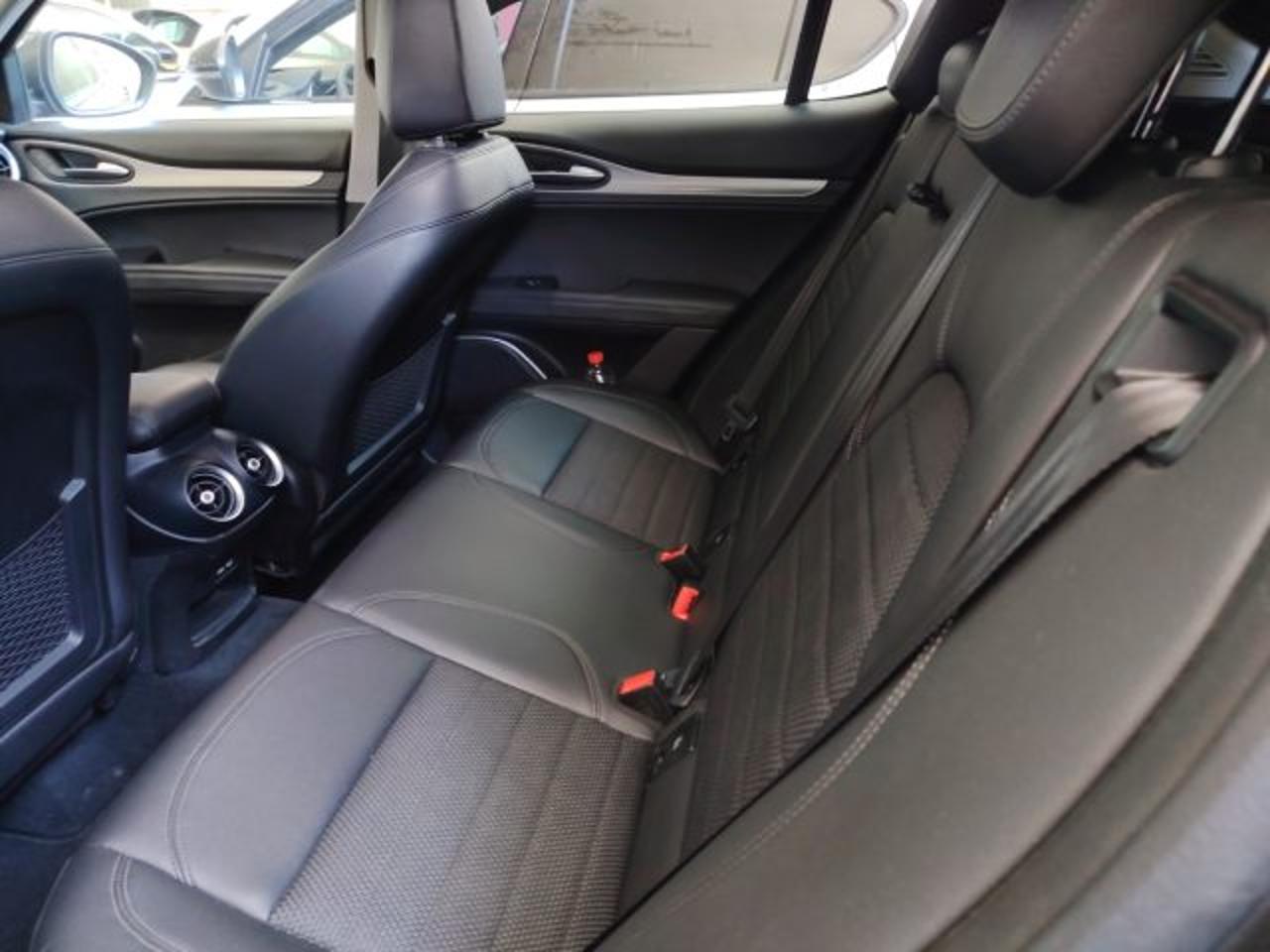 Alfa Romeo Alfa Romeo Stelvio usata 1