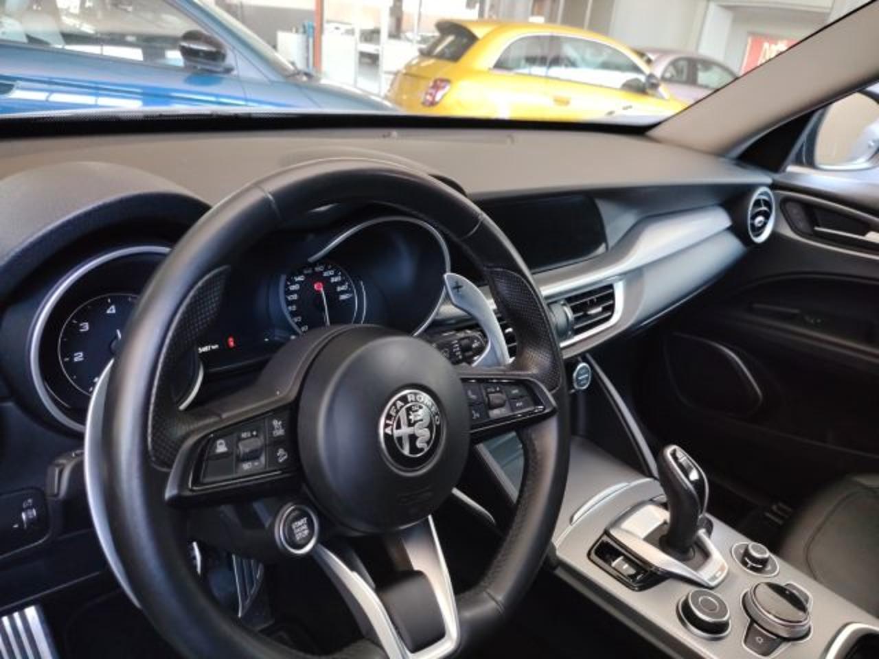 Alfa Romeo Alfa Romeo Stelvio usata 4