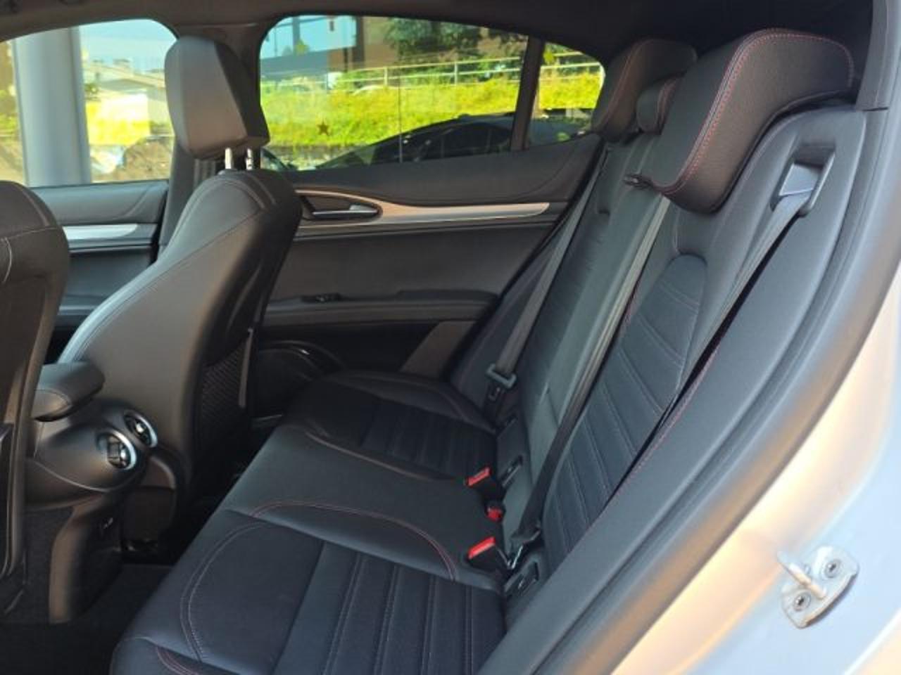 Alfa Romeo Alfa Romeo Stelvio usata 3