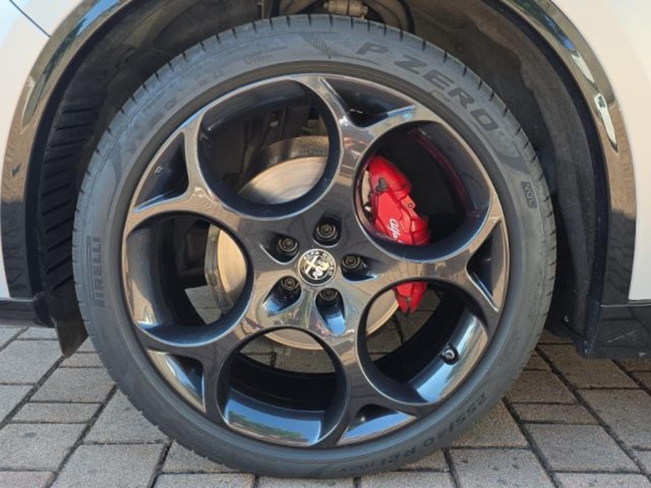 Alfa Romeo Alfa Romeo Stelvio usata 4