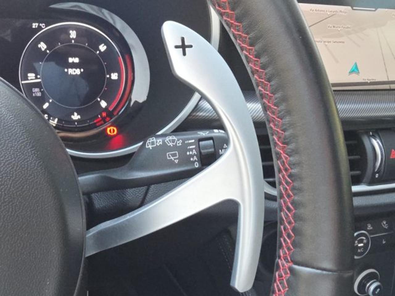 Alfa Romeo Alfa Romeo Stelvio usata 10