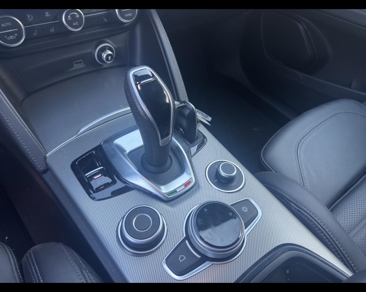 Alfa Romeo Alfa Romeo Stelvio usata 5