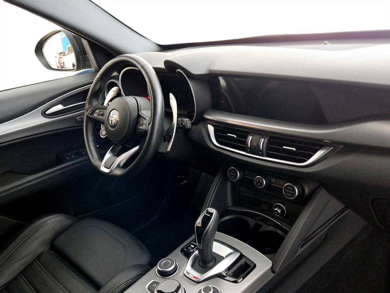Alfa Romeo Alfa Romeo Stelvio usata 4