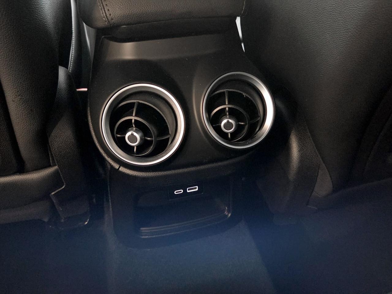Alfa Romeo Alfa Romeo Stelvio usata 9