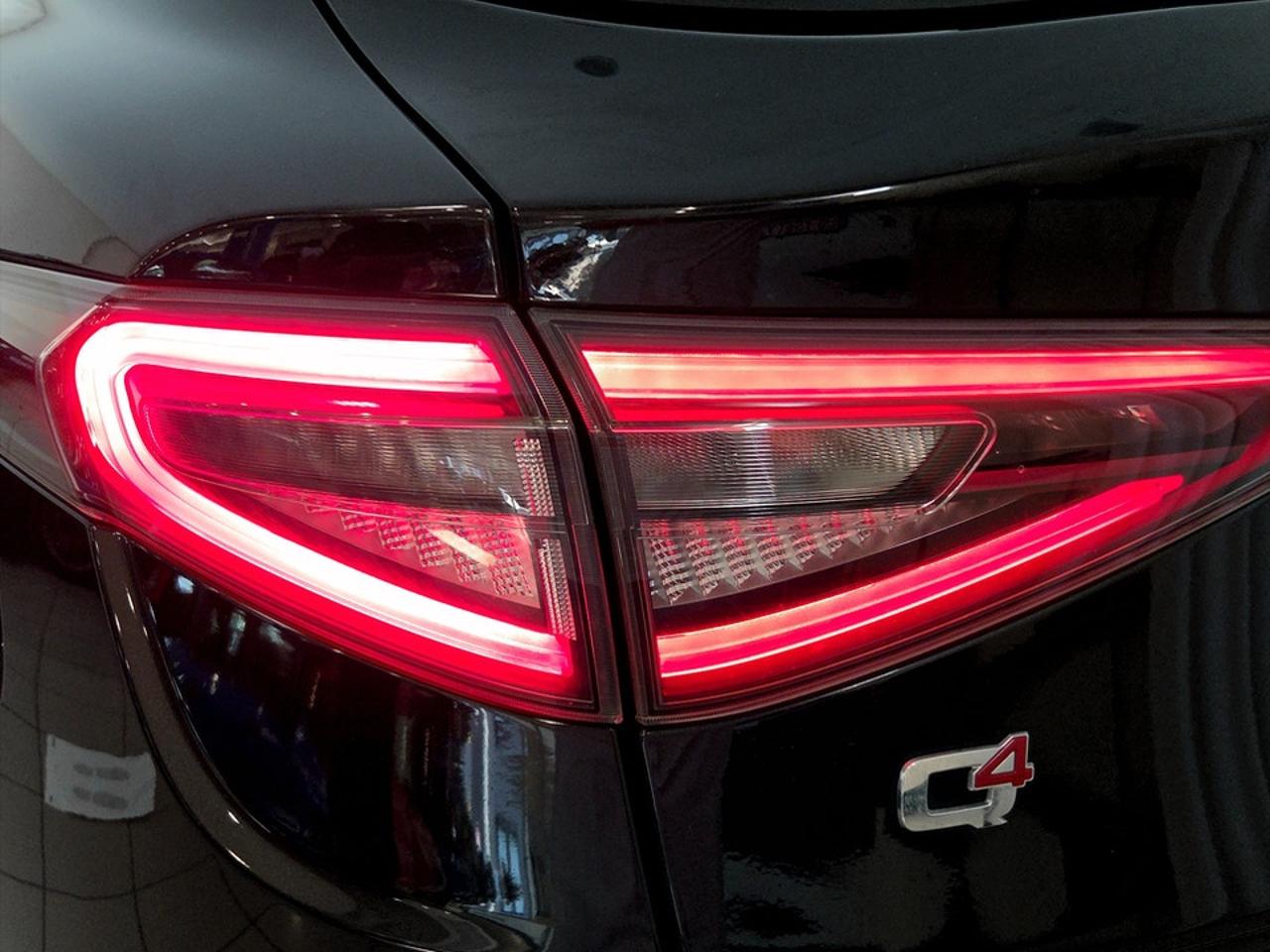 Alfa Romeo Alfa Romeo Stelvio usata 13