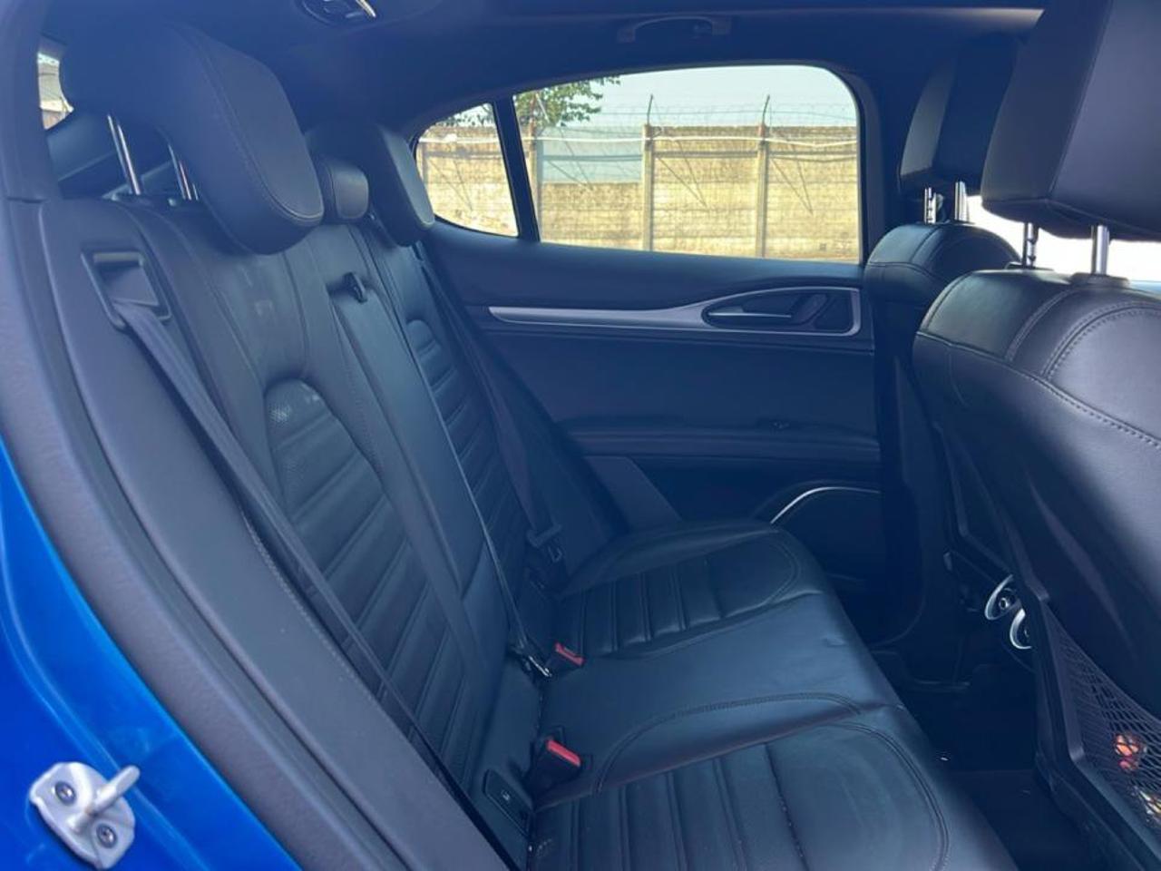 Alfa Romeo Alfa Romeo Stelvio usata 6