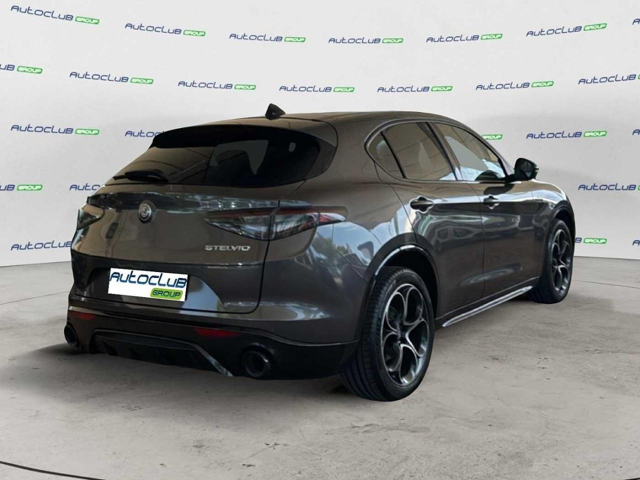 Alfa Romeo Alfa Romeo Stelvio usata 16