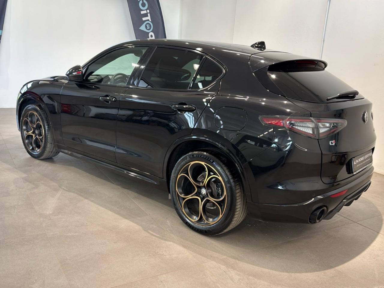 Alfa Romeo Alfa Romeo Stelvio usata 18