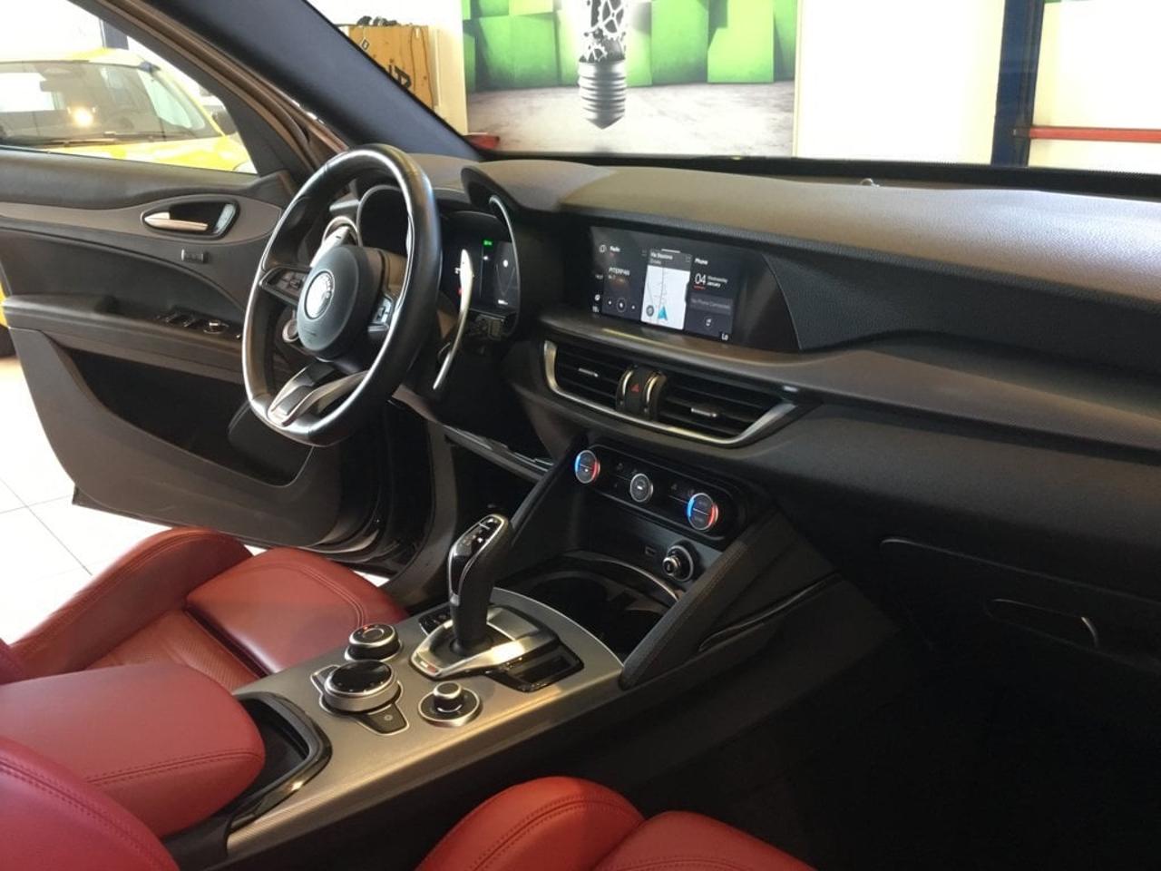 Alfa Romeo Stelvio - Foto 3
