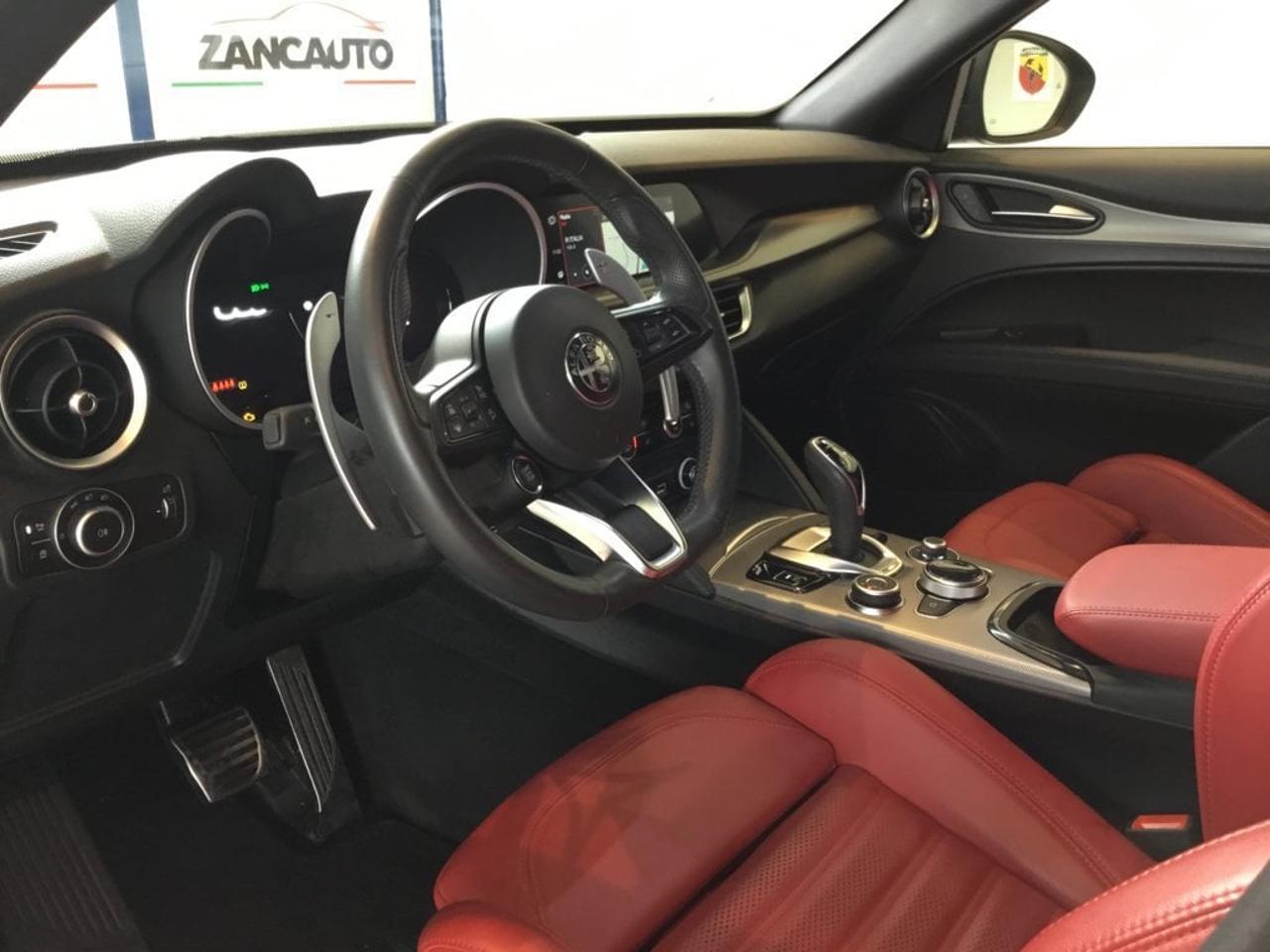 Alfa Romeo Stelvio - Foto 4