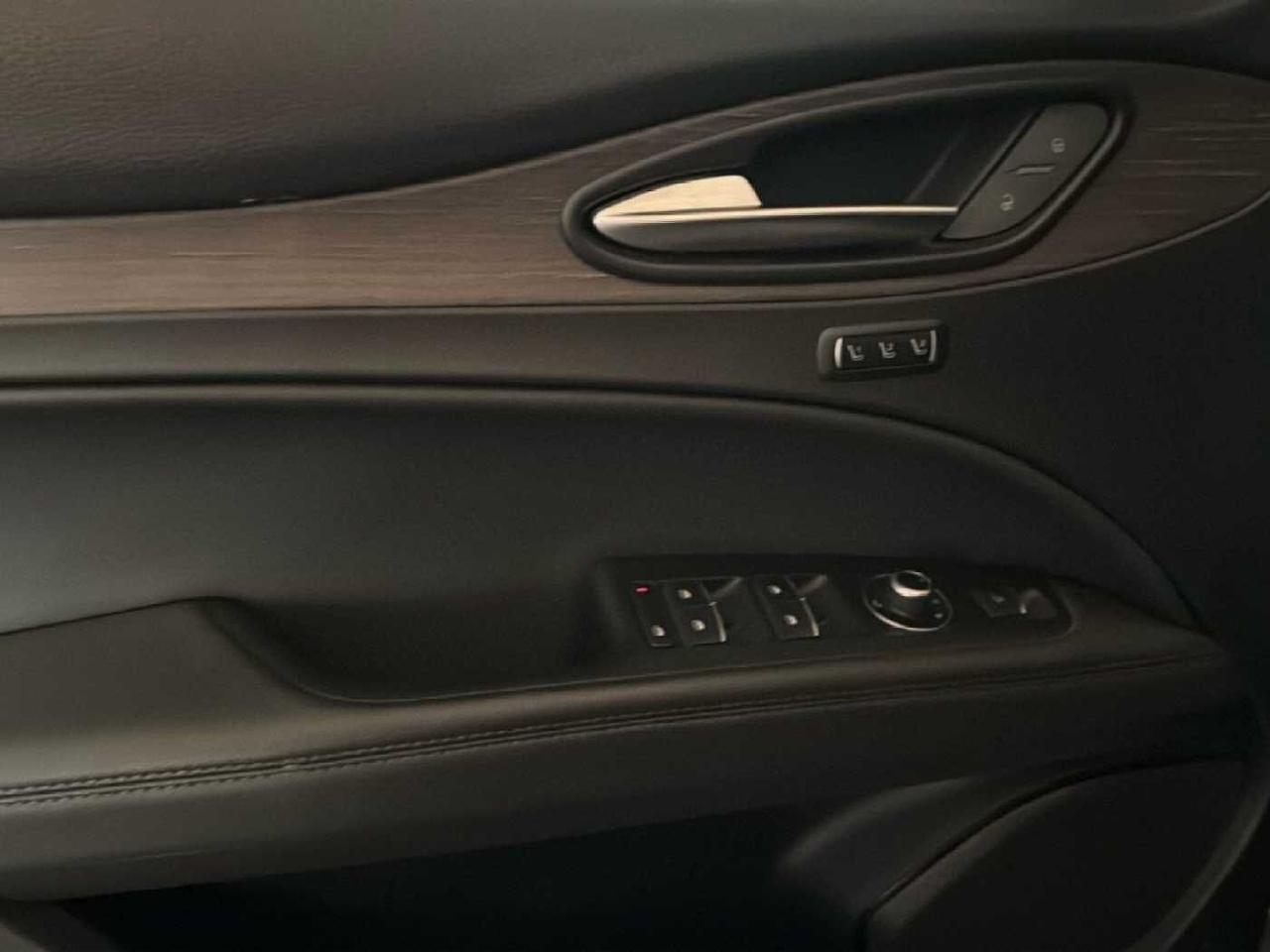 Alfa Romeo Alfa Romeo Stelvio usata 9