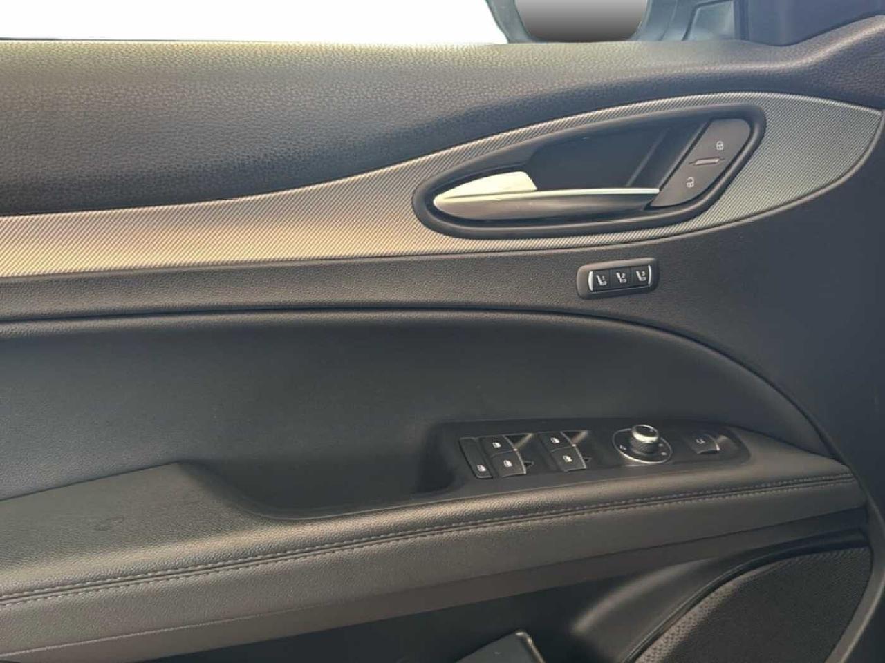 Alfa Romeo Alfa Romeo Stelvio usata 9