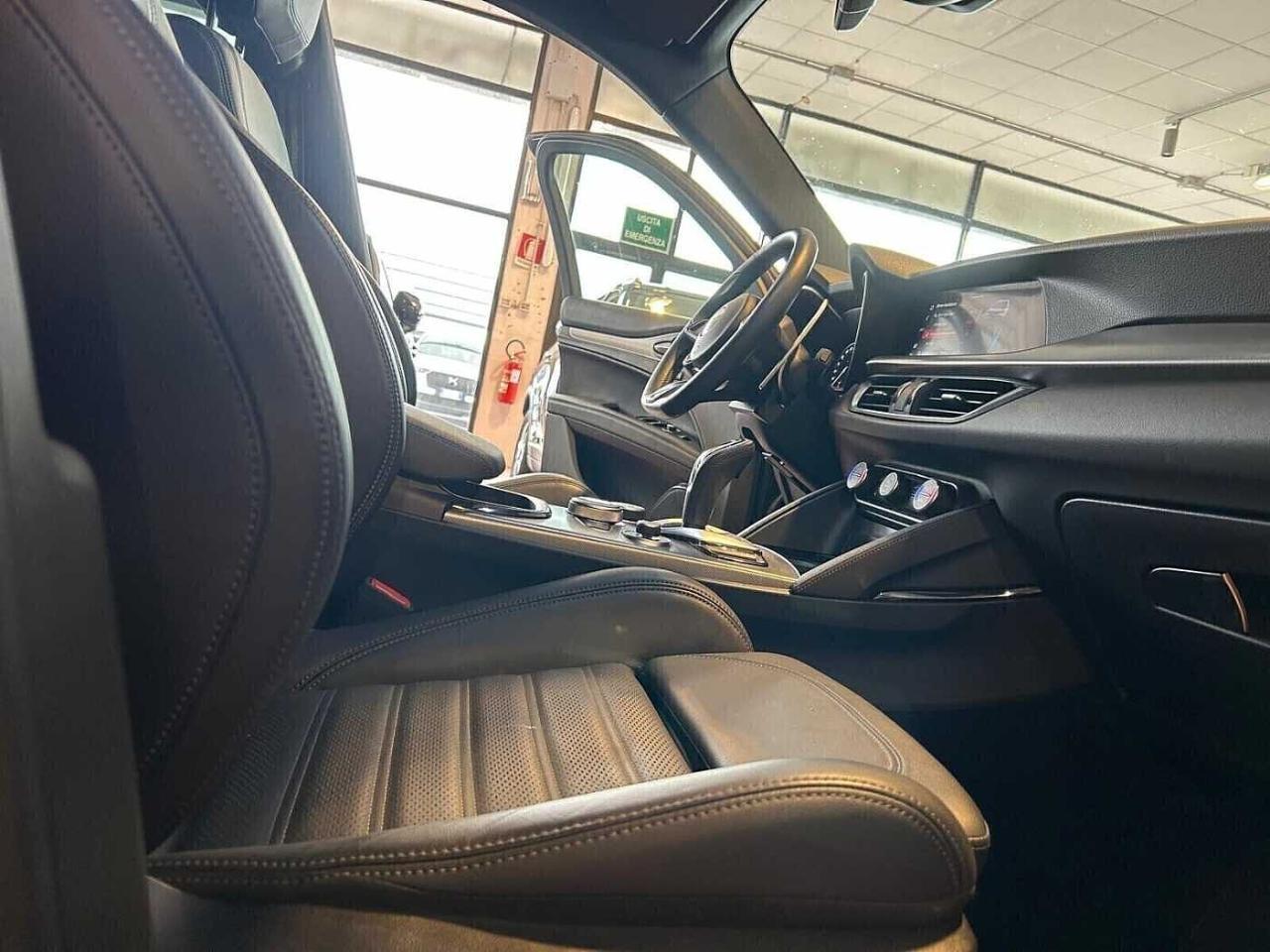Alfa Romeo Alfa Romeo Stelvio usata 5