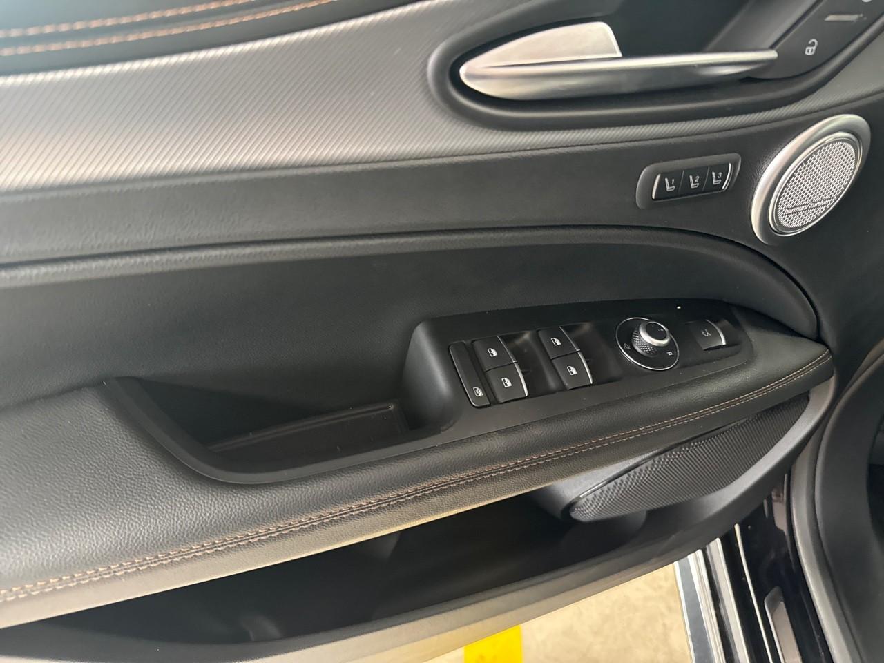 Alfa Romeo Alfa Romeo Stelvio usata 9