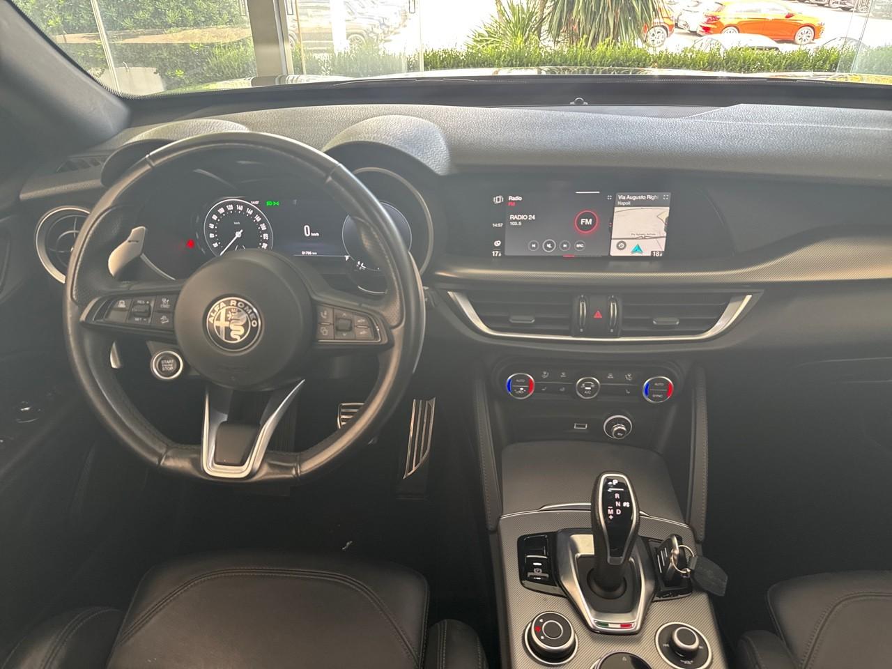Alfa Romeo Alfa Romeo Stelvio usata 19