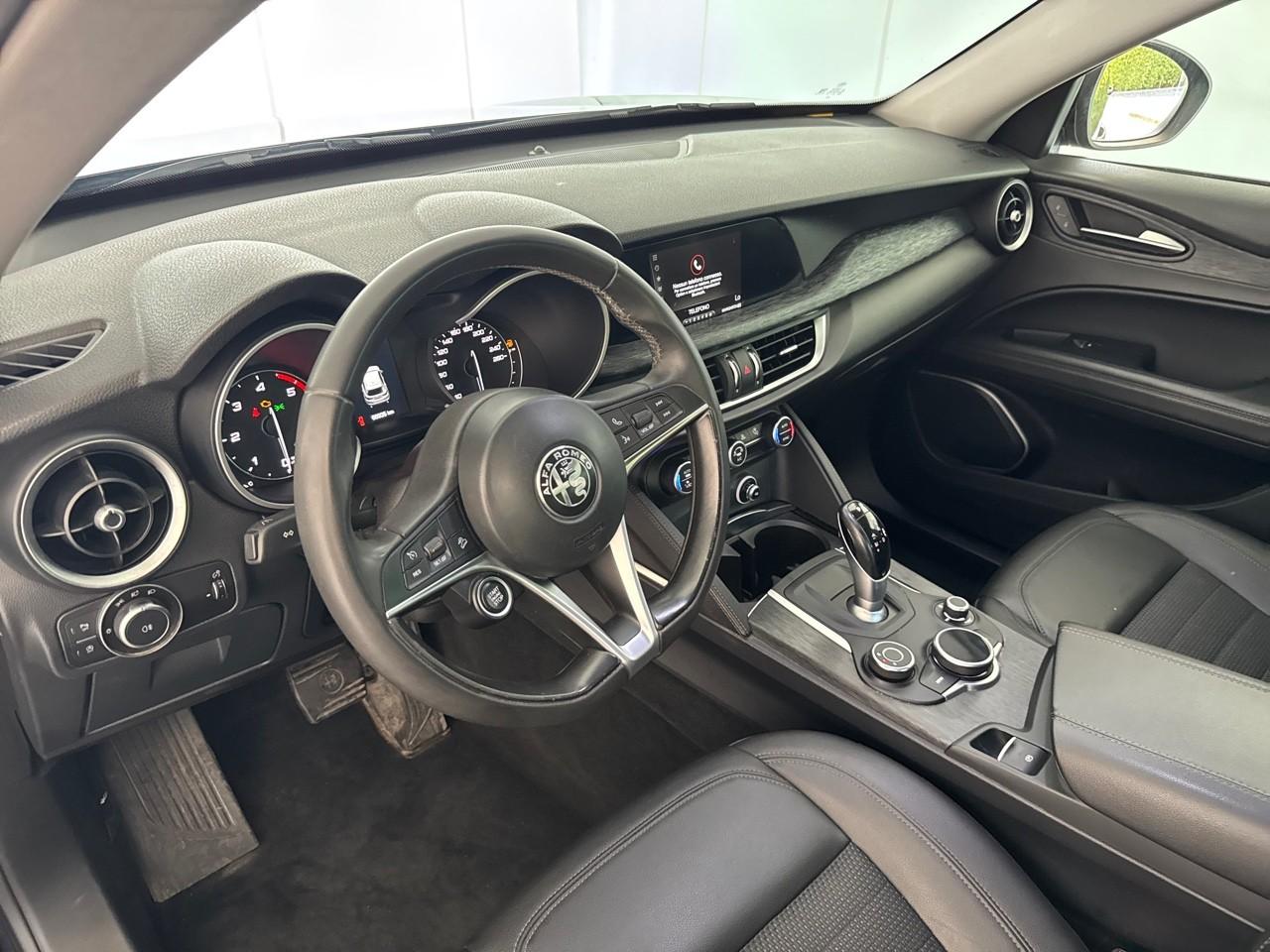Alfa Romeo Alfa Romeo Stelvio usata 6