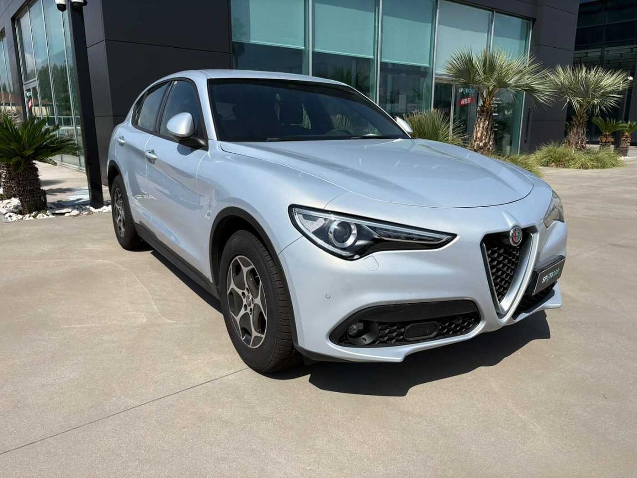 Alfa Romeo Alfa Romeo Stelvio usata 11