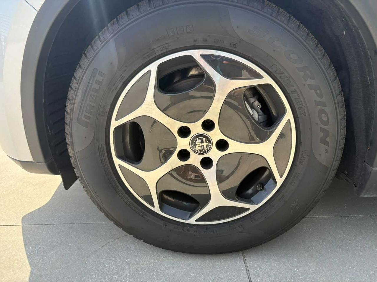 Alfa Romeo Alfa Romeo Stelvio usata 15