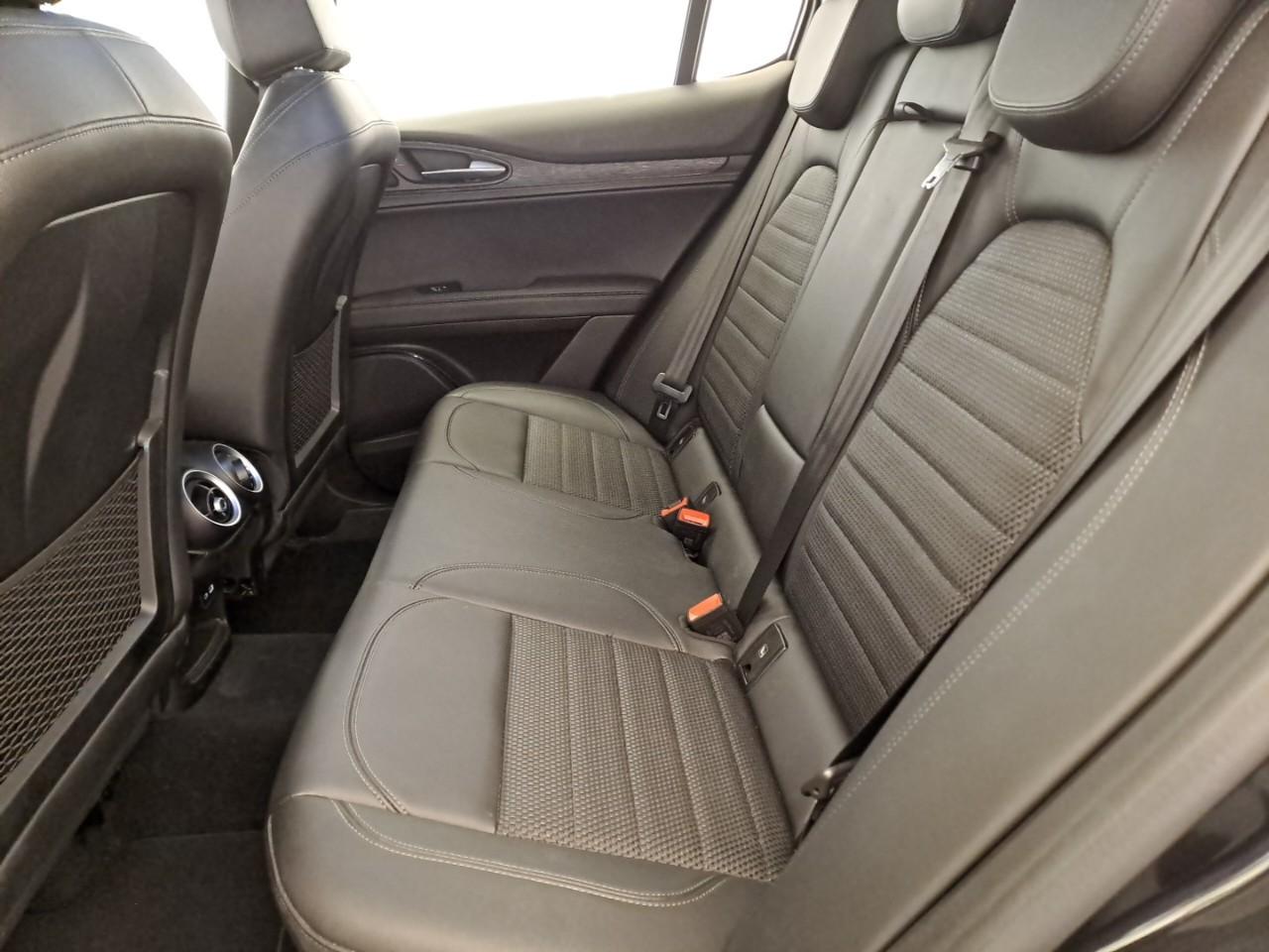 Alfa Romeo Alfa Romeo Stelvio usata 1