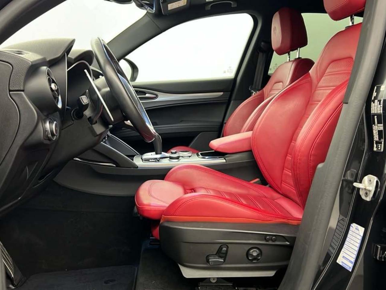 Alfa Romeo Stelvio - Foto 3