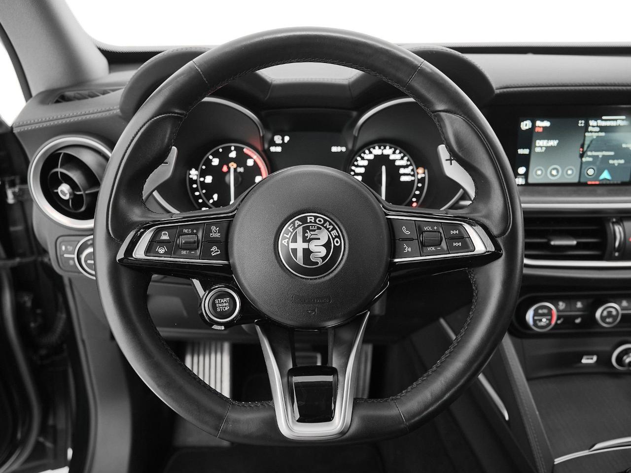 Alfa Romeo Alfa Romeo Stelvio usata 2