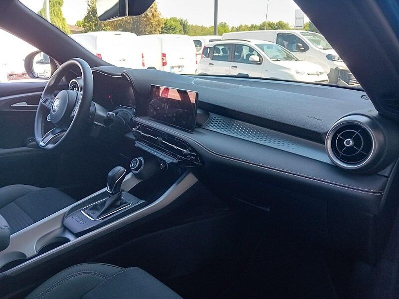 Alfa Romeo Alfa Romeo Tonale usata, con 5 porte