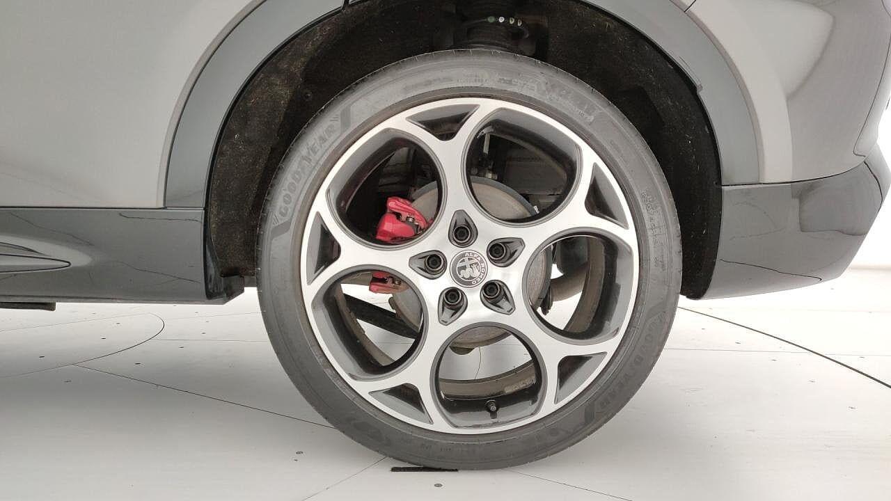 Alfa Romeo Alfa Romeo Tonale usata 3