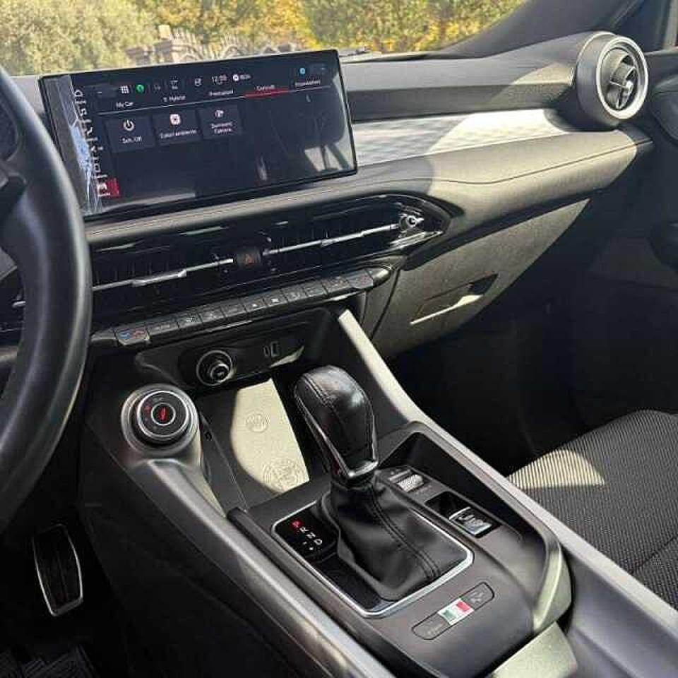 Alfa Romeo Alfa Romeo Tonale usata, con 5 porte