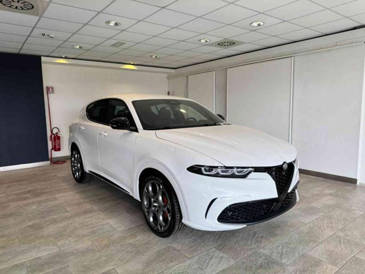 alfa romeo tonale tonale phev 1.5 160 cv mhev tct7 tributo italiano usata