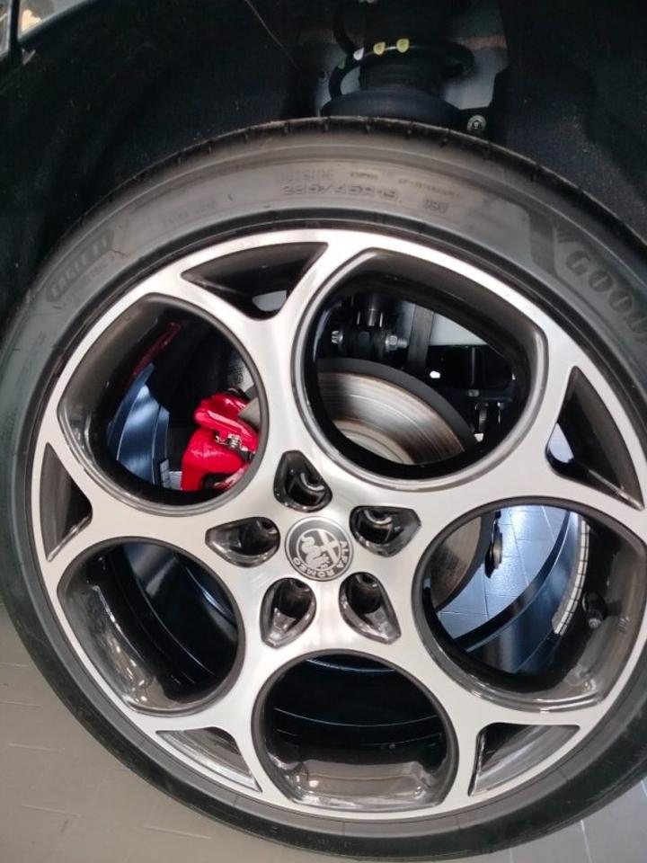 Alfa Romeo Alfa Romeo Tonale usata 1