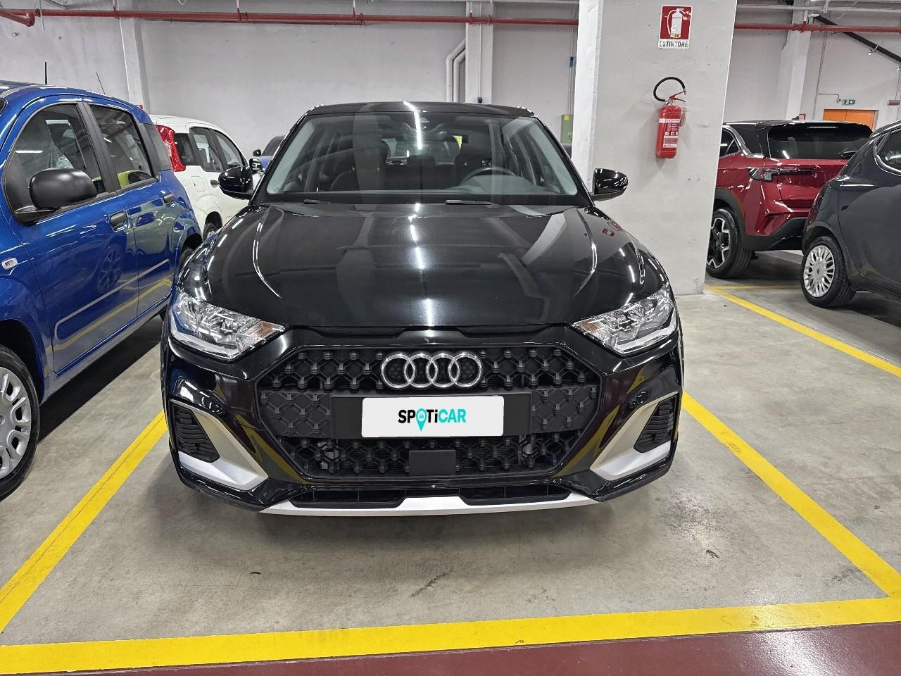 Audi Audi A1 usata, con attivazione vocale include sistema audio e include comandi telefono